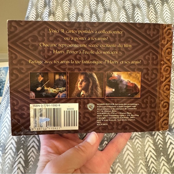 Harry Potter Postcard Book-French 2002 - Picture 2 of 6